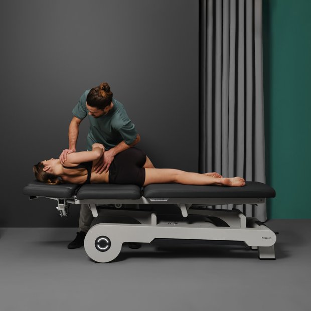 Therapieliege Naggura N`RUN EVO 6 BLACK | unterteilt in 6 Polster | TOP-Modell mit Heizelementen